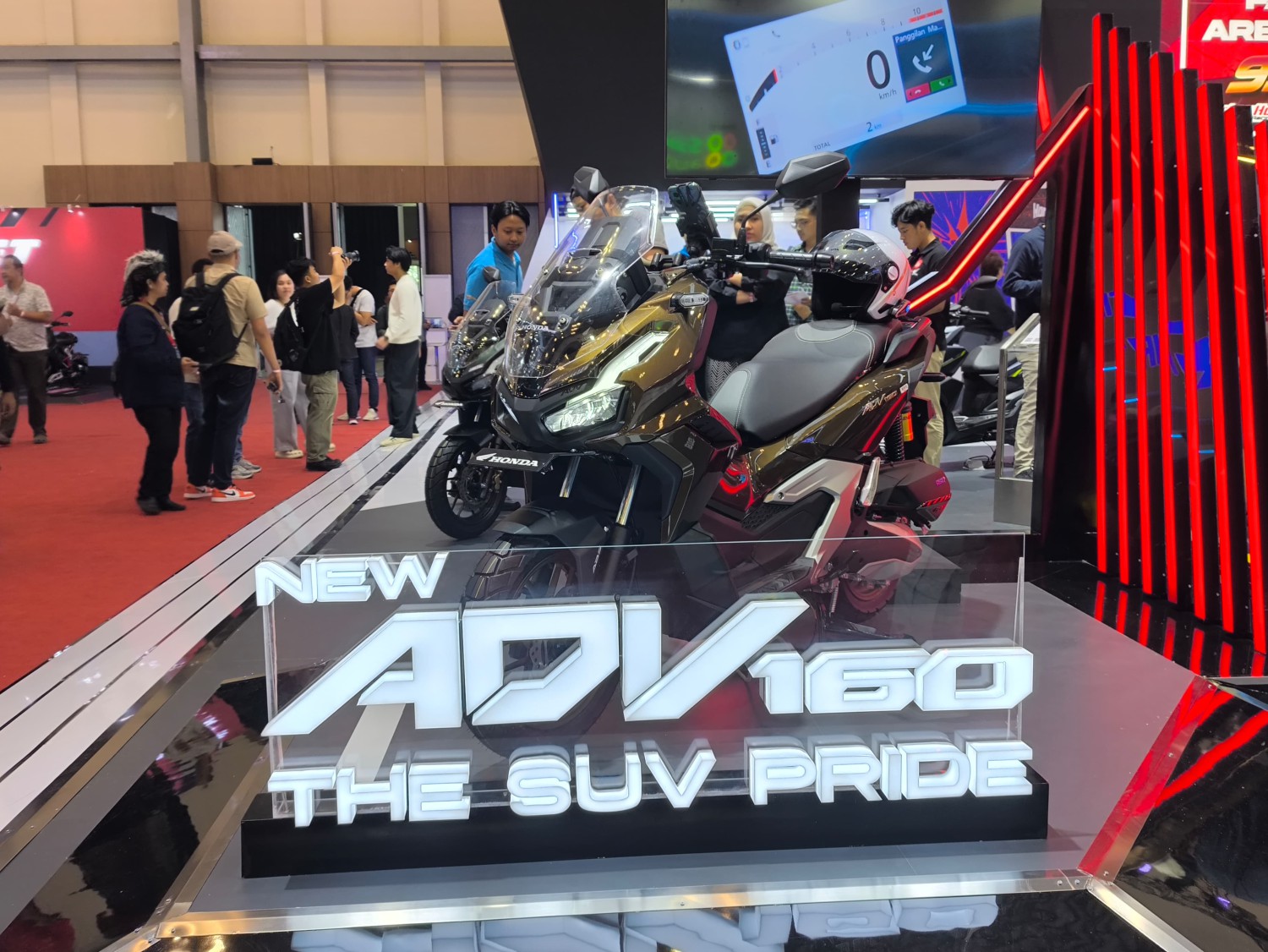 lelang mobil, Toyota Innova Zenix Hybrid, Honda ADV 160 RoadSync, Astra Auto Fest 2025, Lelang Innova Zenix Hybrid Rp 300 Juta di Ajang Astra Auto Fest