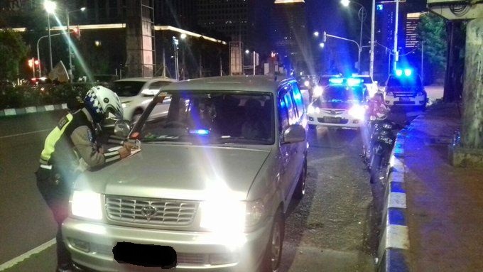 Polda Banten, strobo dan sirene, Pembatasan Sirene Polisi, Azan Dilarang Bunyikan Sirene, Malam Dilarang Bunyikan Sirene, Petugas Wajib Nurut, Dilarang Bunyikan Suara Sirene Saat Azan dan Malam Hari di Provinsi Ini