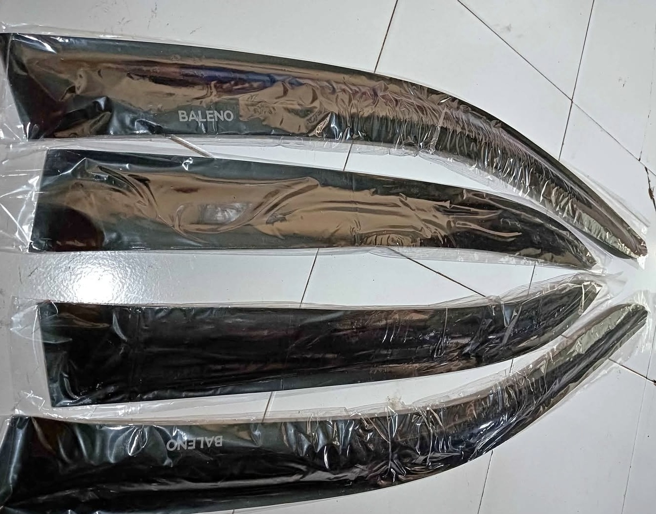 mobil, talang air, Door Visor, visor, door, Manfaat Pasang Door Visor Mobil saat Musim Hujan ataupun Panas