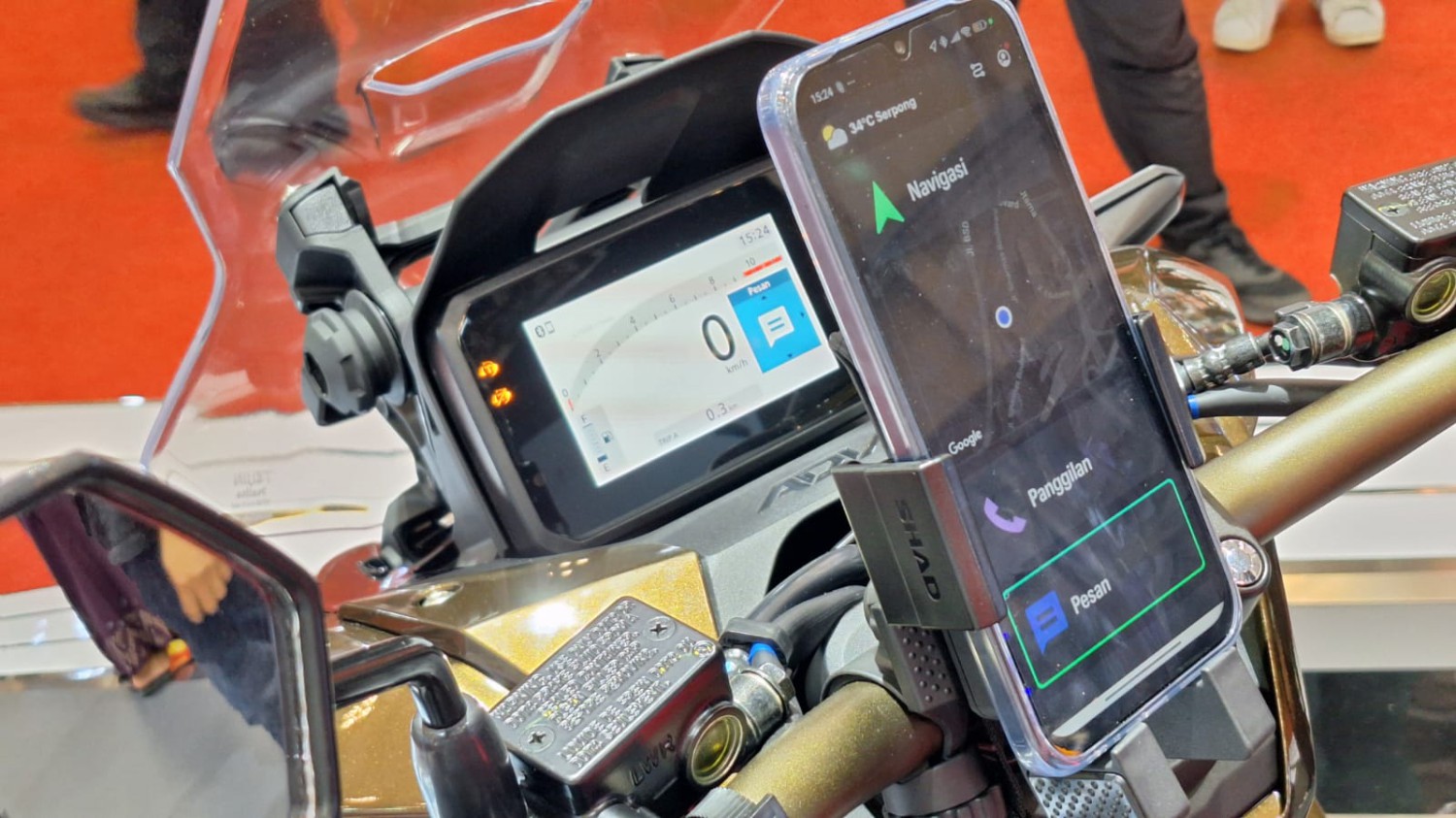 honda, RoadSync, ADV 160, IMOS 2025, Pakai Teknologi TWS, RoadSync Honda ADV 160 Tidak Kuras Baterai Smartphone