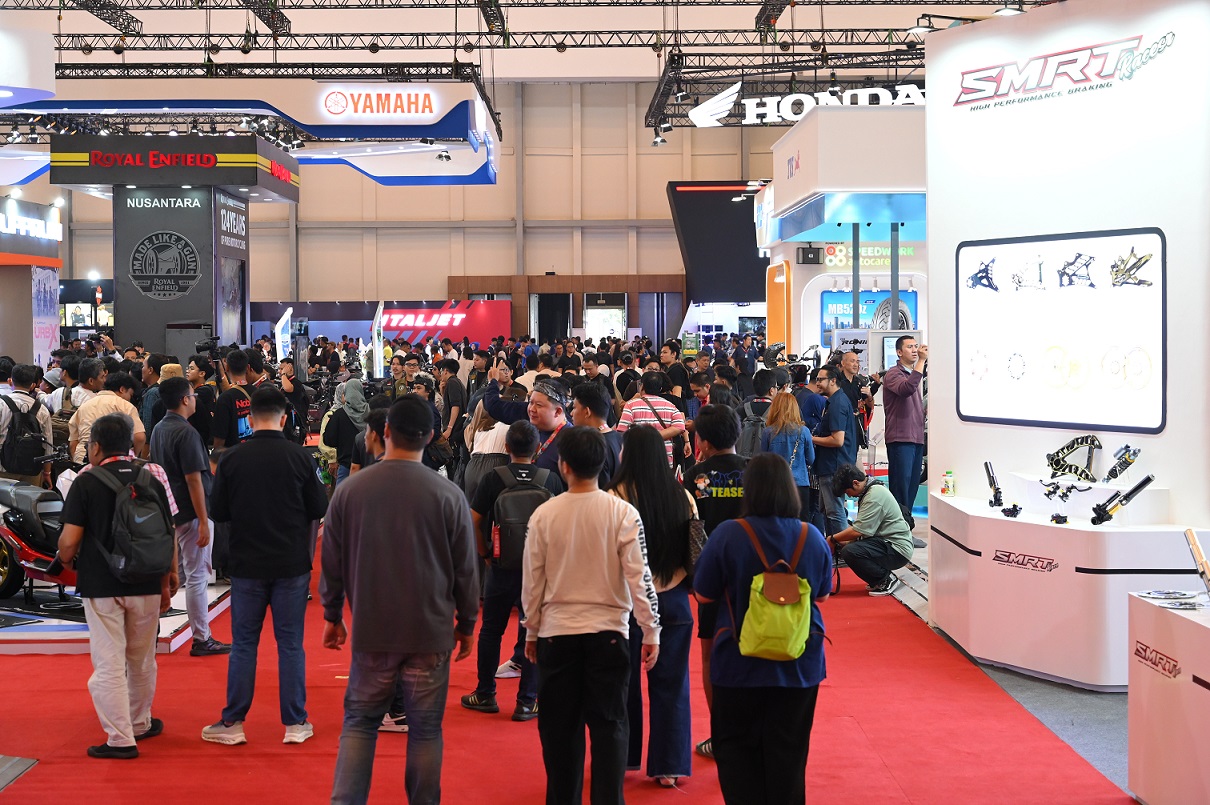 aisi, Suzuki Access 125, IMOS 2025, Yamaha XMAX Connected TechMAX, Motor Baru 2025, Jadi Panggung Suzuki Access 125, Yamaha XMAX TechMAX Dkk, Target Pengunjung IMOS 2025 Terlampaui