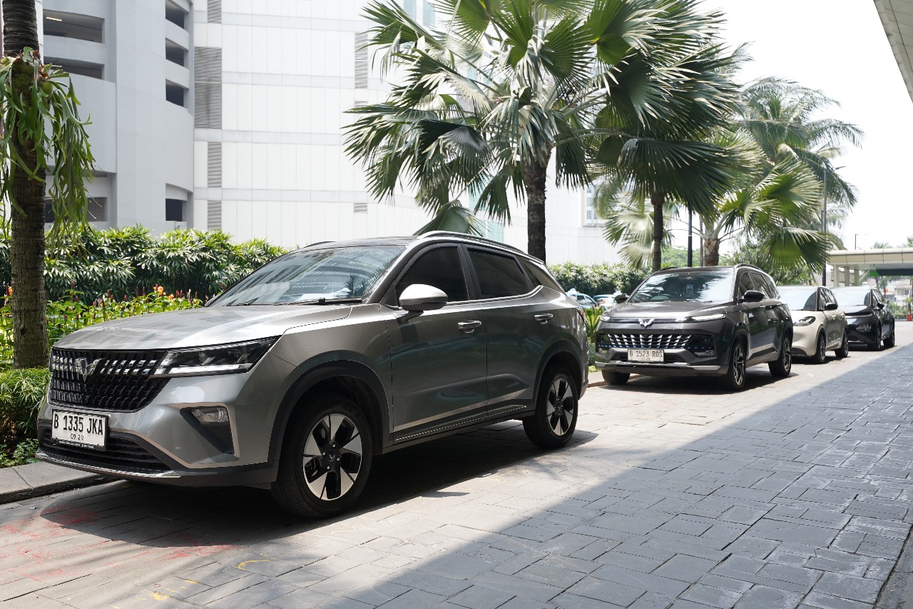 mobil listrik, mobil hybrid, wuling motors, promo wuling, Pameran wuling, Wuling Gelar Pameran di Central Park Mall, Kasih DP Ringan Hingga Gratis BinguoEV