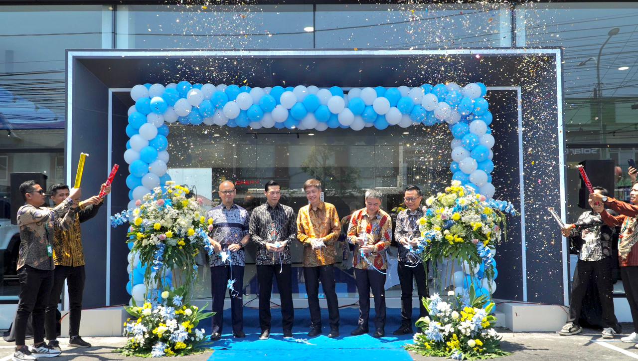 chery, Dealer ke-60 Chery, Chery BMM Jember, Dealer Chery Jember, Bintang Mitra Mobilindo, Chery Kerek Bendera Tinggi, Buka Dealer ke-60 di Jember Jawa Timur