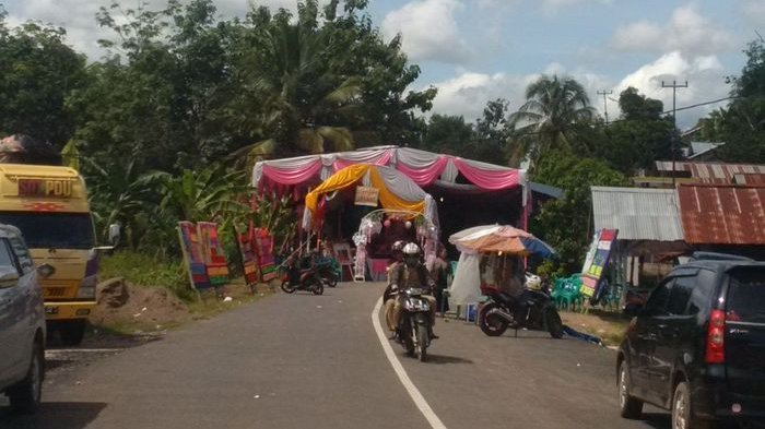 tenda pernikahan, Tenda Hajatan Di jalan, Denda Tutup Jalan, Denda Dirikan Tenda Hajatan, Izin Tenda Hajatan, Pembuat Aturan Bilang Sendiri, Begini Cara Dirikan Tenda Hajatan di Jalan Tapi Bebas Dari Denda Rp 50 Juta