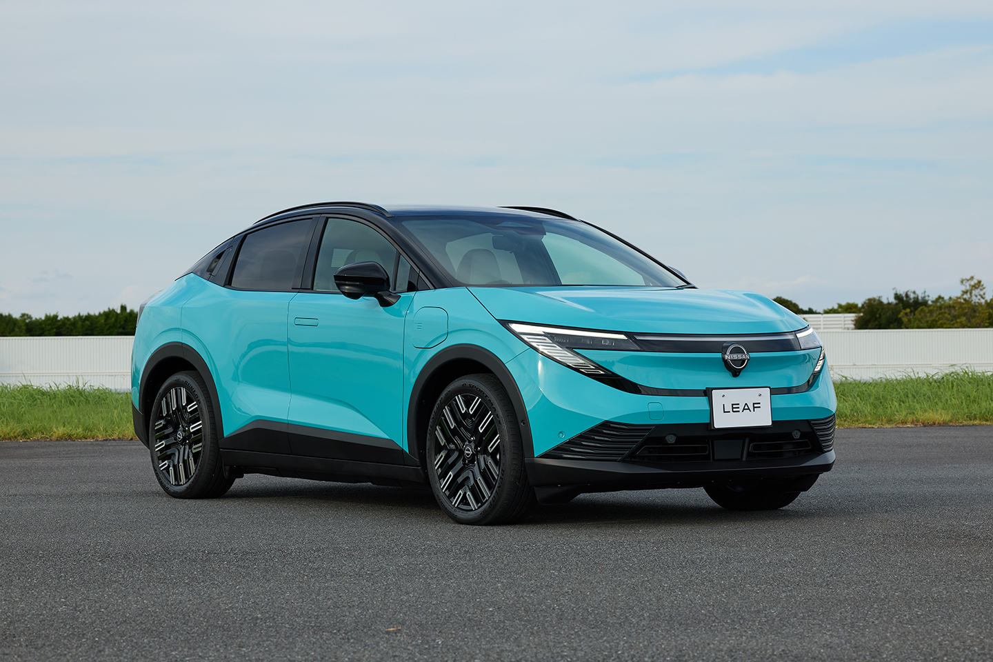 mobil baru, nissan, mobil listrik, nissan leaf, Japan Mobility Show 2025, Spesifikasi Nissan LEAF B7, Penantang Baru bZ4X dan Sealion 7