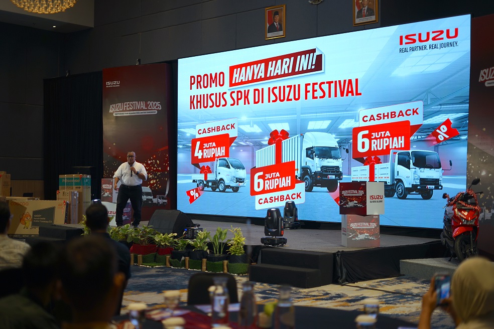 Isuzu Astra Motor Indonesia (IAMI), diskon isuzu, Isuzu Festival 2025, Cashback Isuzu Traga, Cashback Isuzu Giga, Isuzu Festival 2025 Sukses Digelar Serentak di Seluruh Indonesia, Bagi-bagi Cashback Jutaan Rupiah Sampai Diskon Suku Cadang