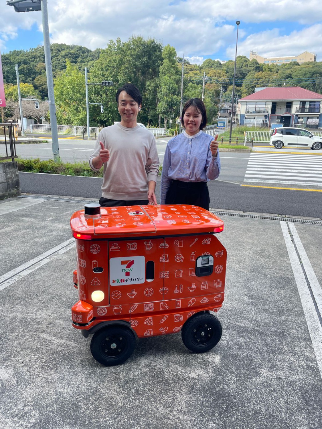 Robot, suzuki, autonomous, lomby, lomby lm-a, Canggih, Suzuki Membuat Robot Masa Depan Untuk Digunakan Sekarang