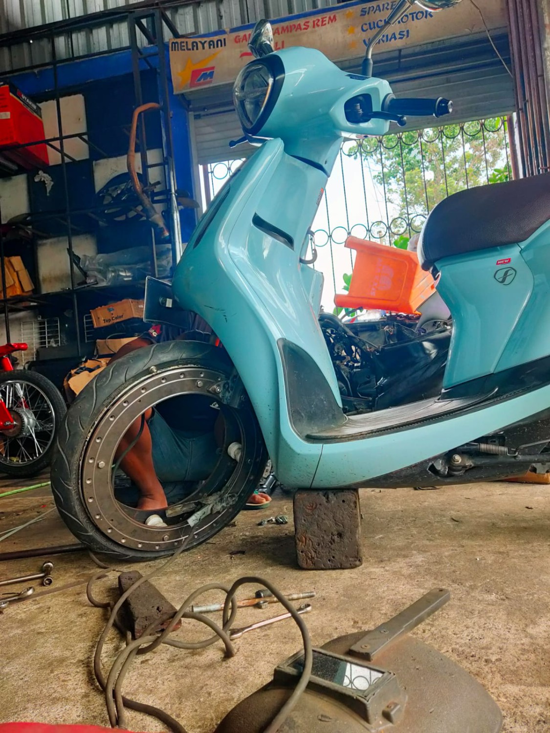 pelek, modifikasi motor, hubless, Chardo Motor, Modifikasi Hubless Ramai Lagi, Filano Hingga Stylo Pakai Pelek Bolong