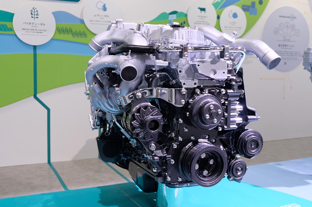 mesin diesel, multi bahan bakar, PT Isuzu Astra Motor Indonesia (IAMI), isuzu motors limited, Terobosan Isuzu di JMS 2025, Mesin Multi Bahan Bakar Siap Ubah Dunia Niaga