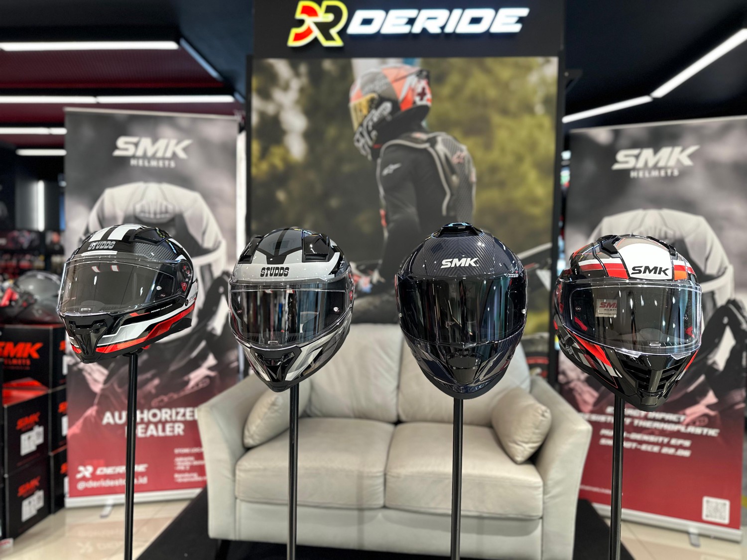 pt prakarsa abadi sentosa, pt pas, DeRide, SMK Helmet, Studds Helmet, DeRide Bandung, DeRide Kenalkan Helm SMK dan Studds di Bandung, Hadirkan Promo Bundling hingga Lucky Draw