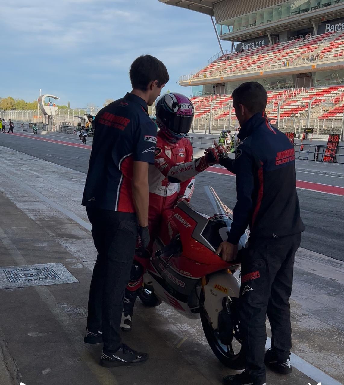 astra honda racing team, Veda Ega, Veda Ega Pratama, juniorgp 2022, FIM JuniorGP, Start Dari Baris Kedua, Veda Ega Optimis Podium di JuniorGP Catalunya