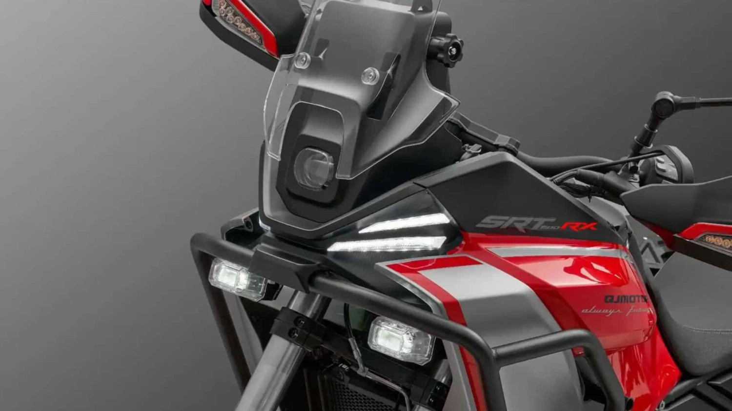 motor adventure, pabrikan tiongkok, QJMotor, SRT 500 RX, motor adventure qjmotor, Pabrikan Tiongkok Pamer Motor Adventure Murah 2 Silinder, Harga Cuma Segini