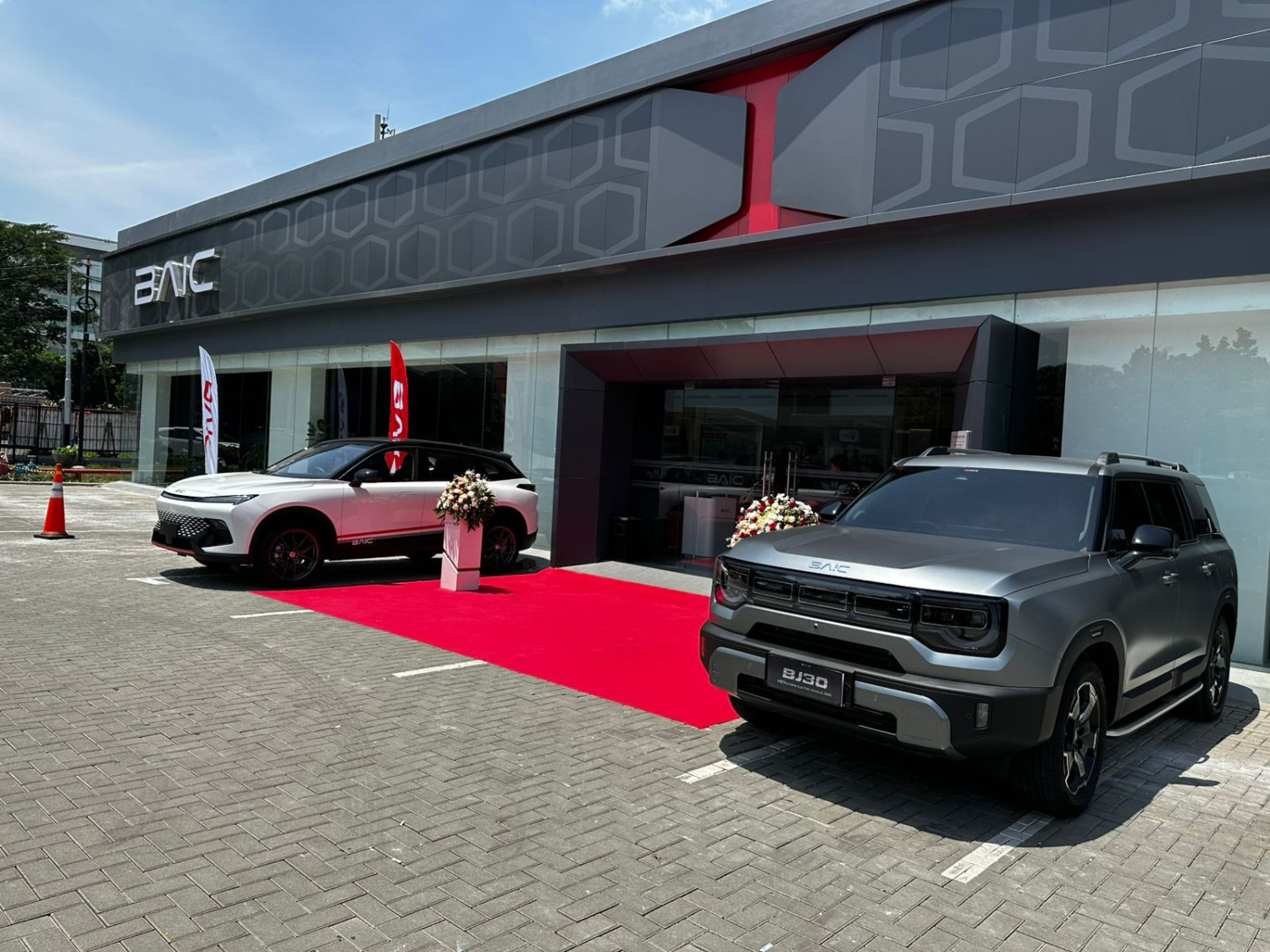Beijing Automotive Industry Corporation, BAIC, BAIC Puri Indah, JHL Auto, Grand Opening BAIC Puri Indah, Dealer ke-15 Resmi Dibuka di Jantung Jakarta Barat