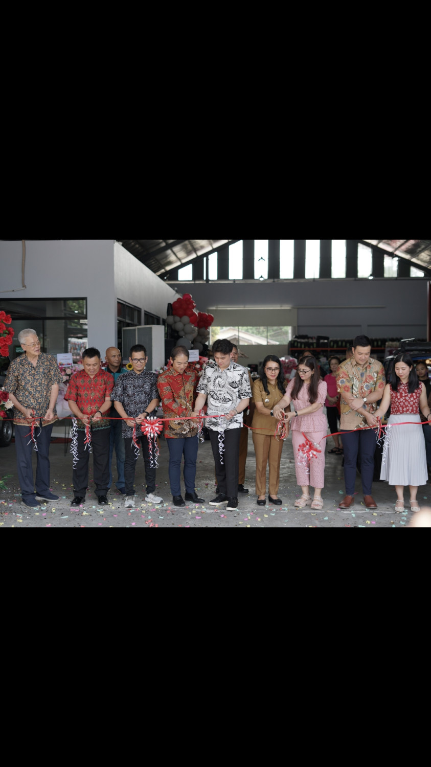 bridgestone, toko model bridgestone, toko model, ban bridgestone, Buka Toko Baru di Manado, Bridgestone Langsung Goda dengan Promo Spesial