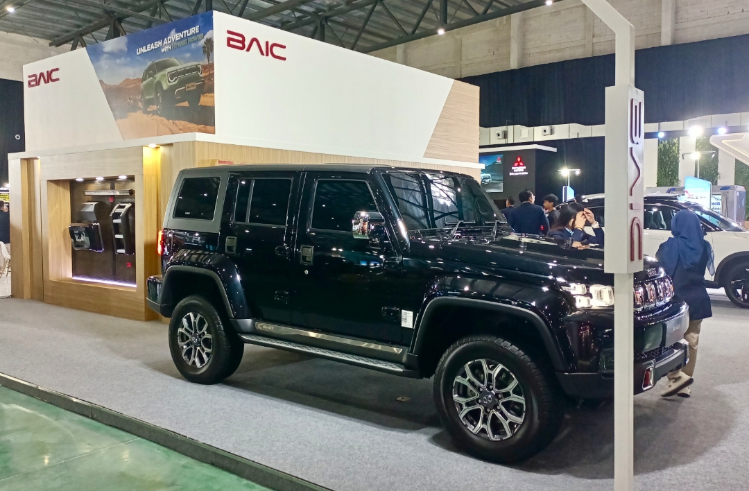 GIIAS Makassar, BAIC, BJ40 Plus, X55-II, BJ30 Hyrbid, GIIAS Makassar 2025, BAIC Tebar Promo di GIIAS Makassar 2025, Model Ini Harganya Turun Rp 30 Juta