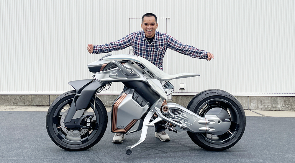 yamaha, motor konsep, MOTOROiD2, Motor Yamaha Yang Enggak Bisa Jatuh Ini Dia Yamaha MOTOROiD2