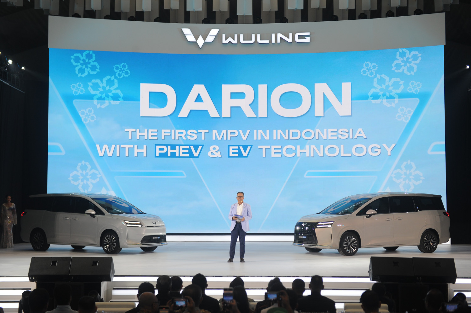 Wuling Darion, Harga Wuling Darion, Spesifikasi Wuling Darion, Varian Wuling Darion, Wuling Darion Hybrid, Dijual Mulai Rp 350 Jutaan, Berikut Spesifikasi dan Varian Lengkap Wuling Darion EV dan PHEV