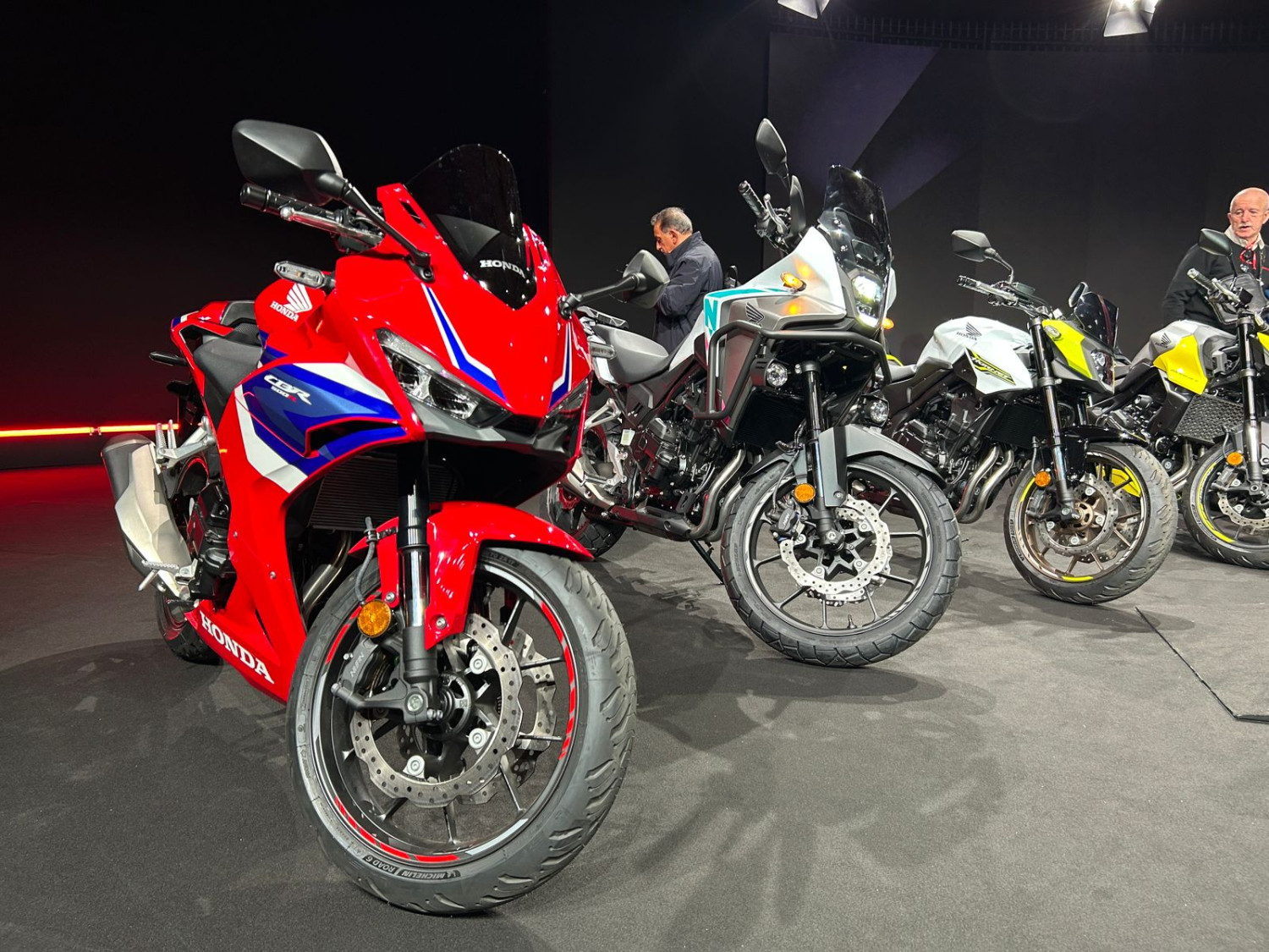 motor honda, honda cbr500r, honda cb500, Honda E-Clutch, Honda Update Line Up Sport 500 cc Dengan e-Clutch, Bawa Moge Lebih Nyaman