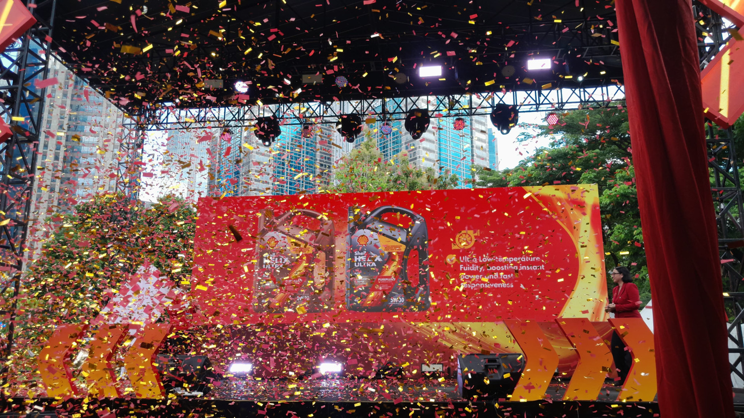 pelumas, shell, pelumas shell, Shell Helix Ultra, Shell Luncurkan Helix Ultra Baru, Bisa Buat Hybrid, Diesel Hingga Bensin