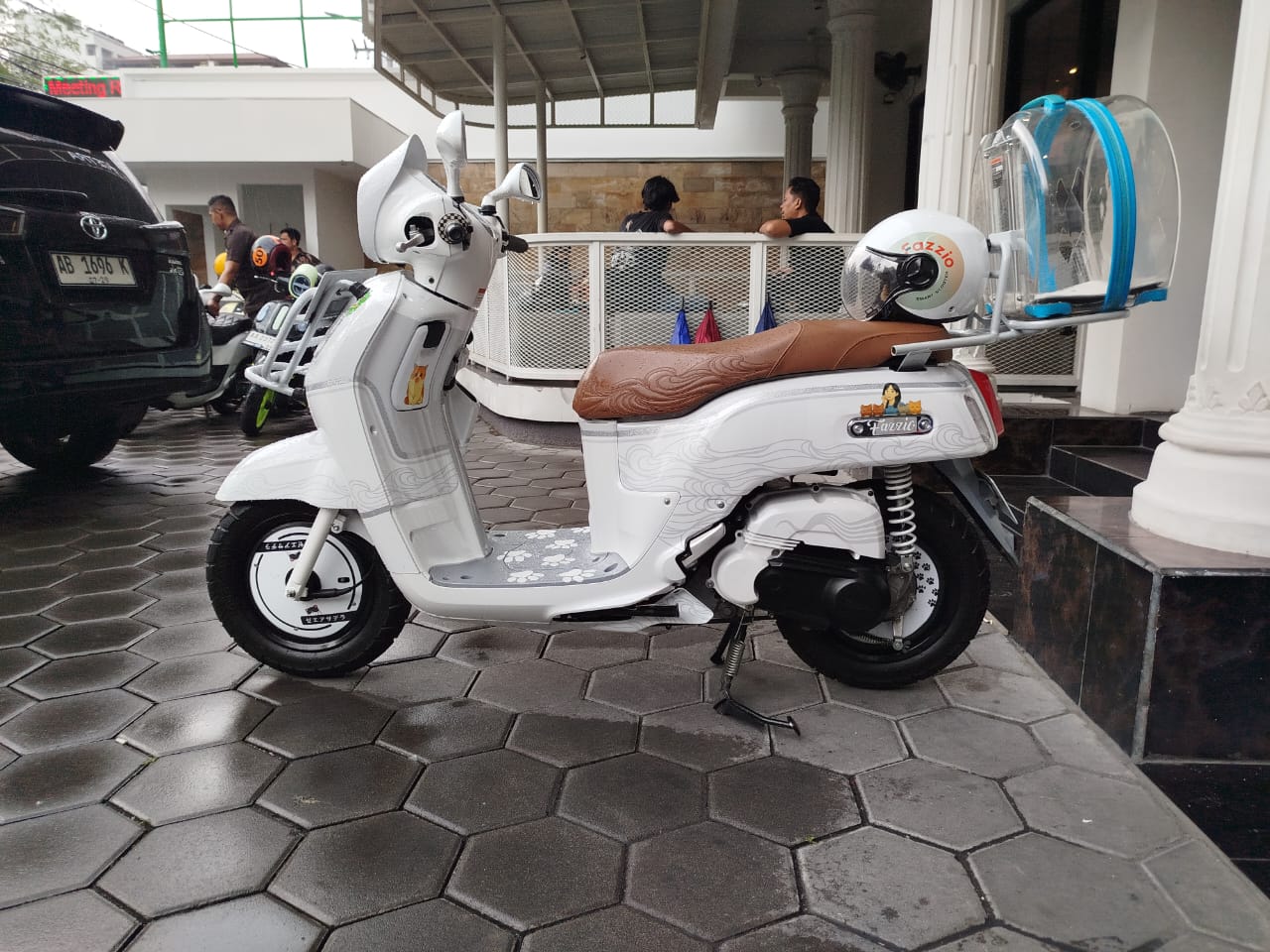 modifikasi yamaha fazzio, Zee Asadel, Fazzio Youth Festival 2025, Fazzio Youth Festival Yogyakarta 2025, Fazzio Zee Asadel, Yamaha Fazzio Kalcer Ala Zee Asadel Eks JKT48, Pecinta Kucing Boleh Niru