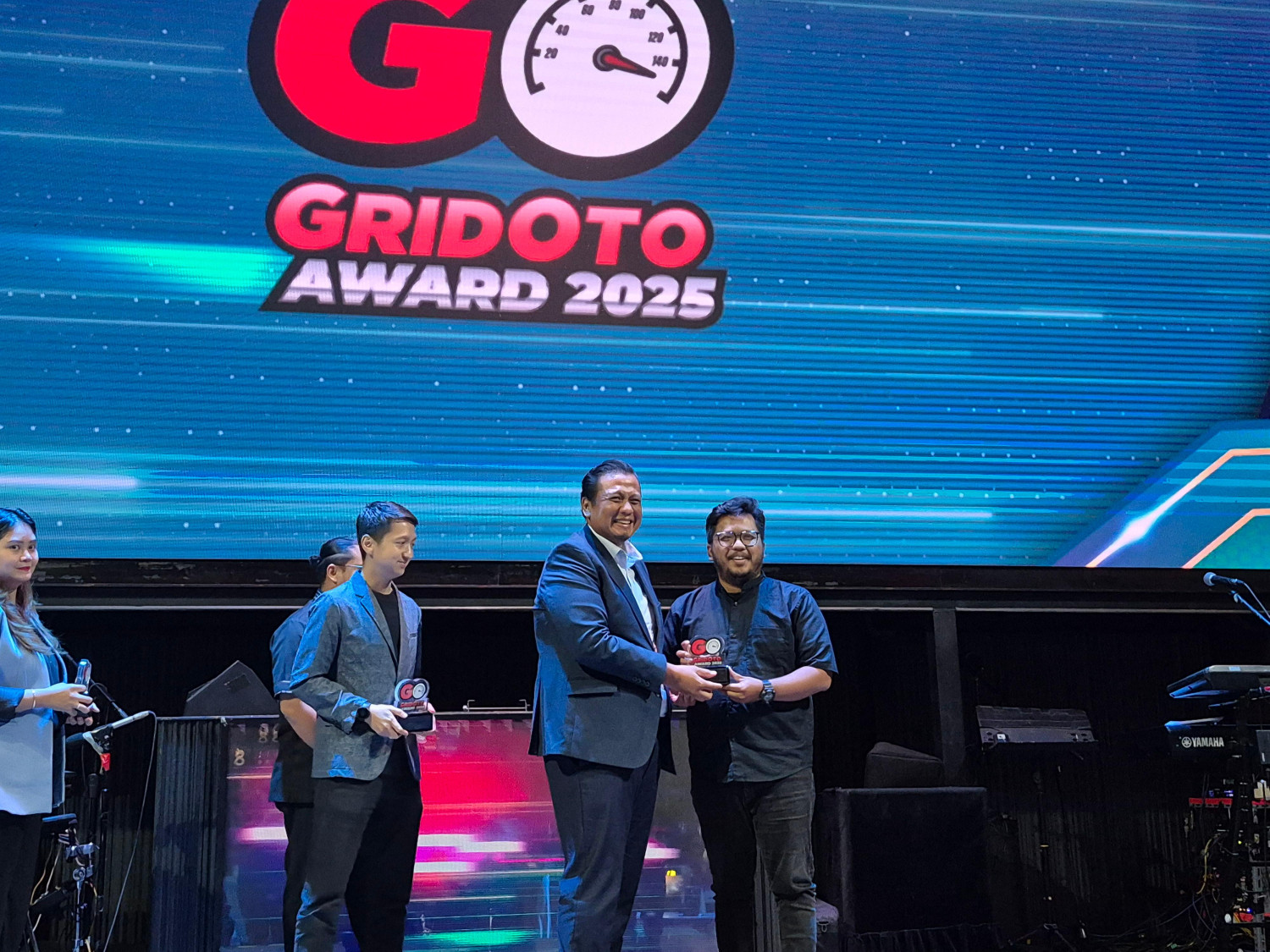 Premium, Geely, electric vehicle, GridOto Award 2025, Geely EX5 Raih The Best Premium EV di GridOto Award 2025