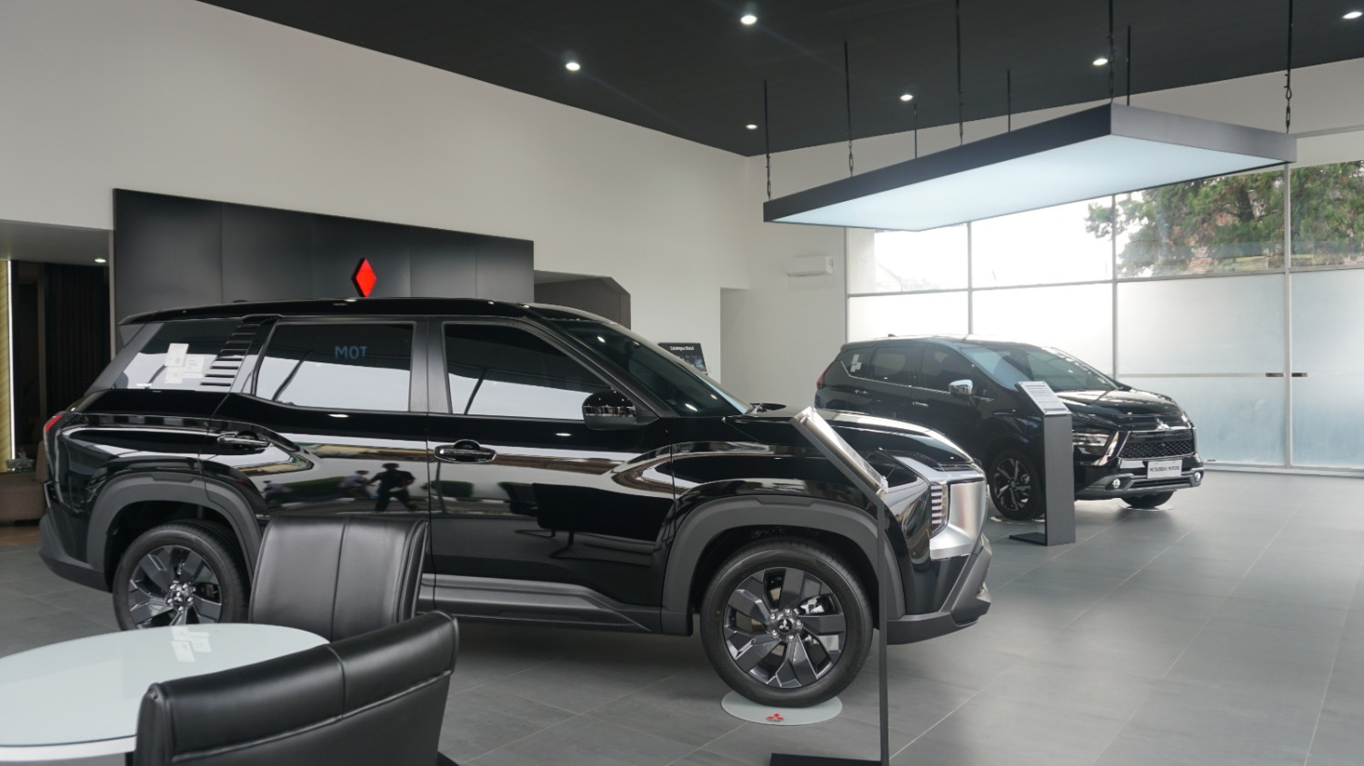 dealer mitsubishi, Dealer resmi Mitsubishi, bengkel resmi mitsubishi, lokasi dealer mitsubishi, mitsubishi garut, Mitsubishi Resmikan Dealer Pertama di Kabupaten Garut, Fasilitas 3S Lengkap