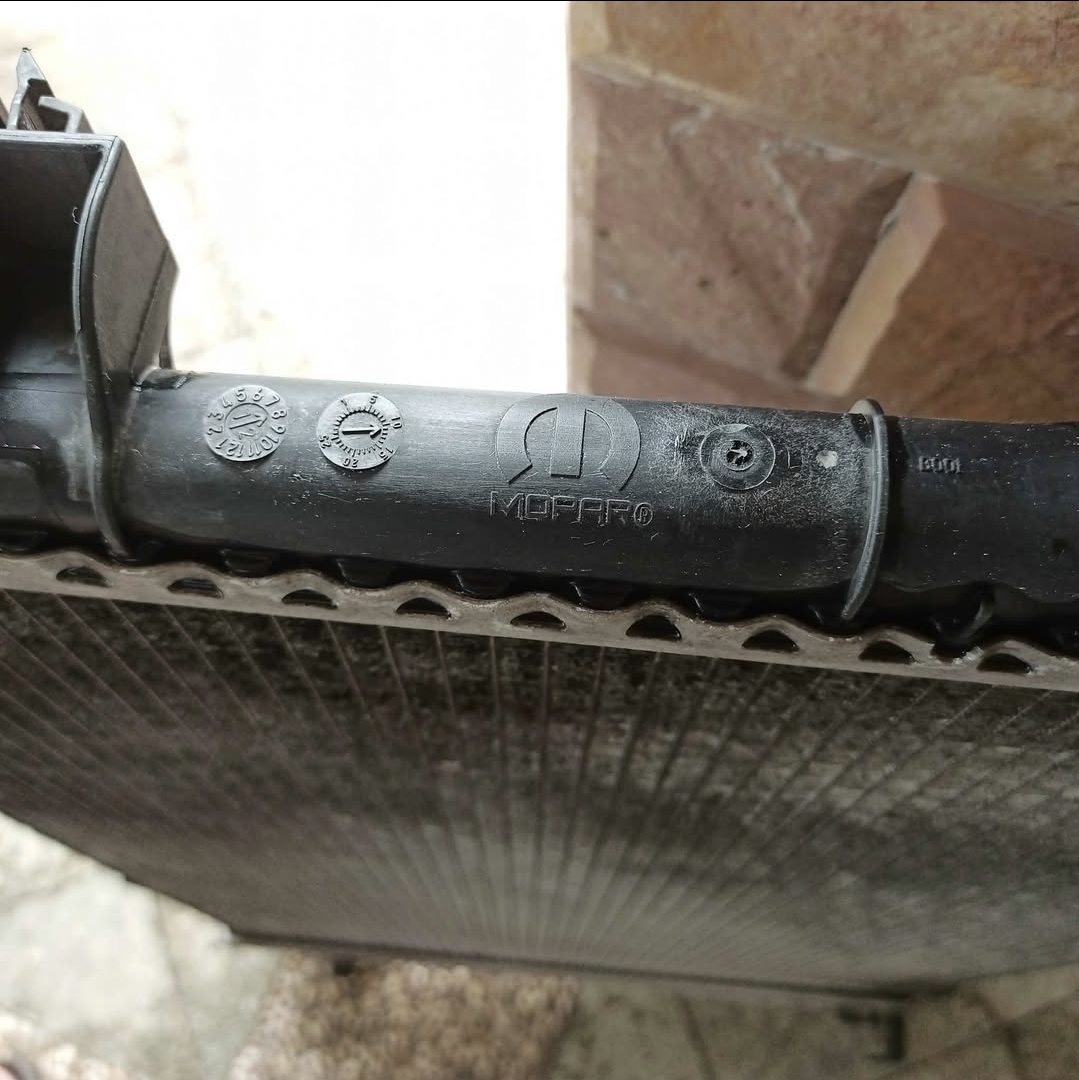 Radiator, mobil, coolant, radiator mobil, Jangan Campur Coolant Radiator Mobil dengan Air Biasa, Ini Efeknya!