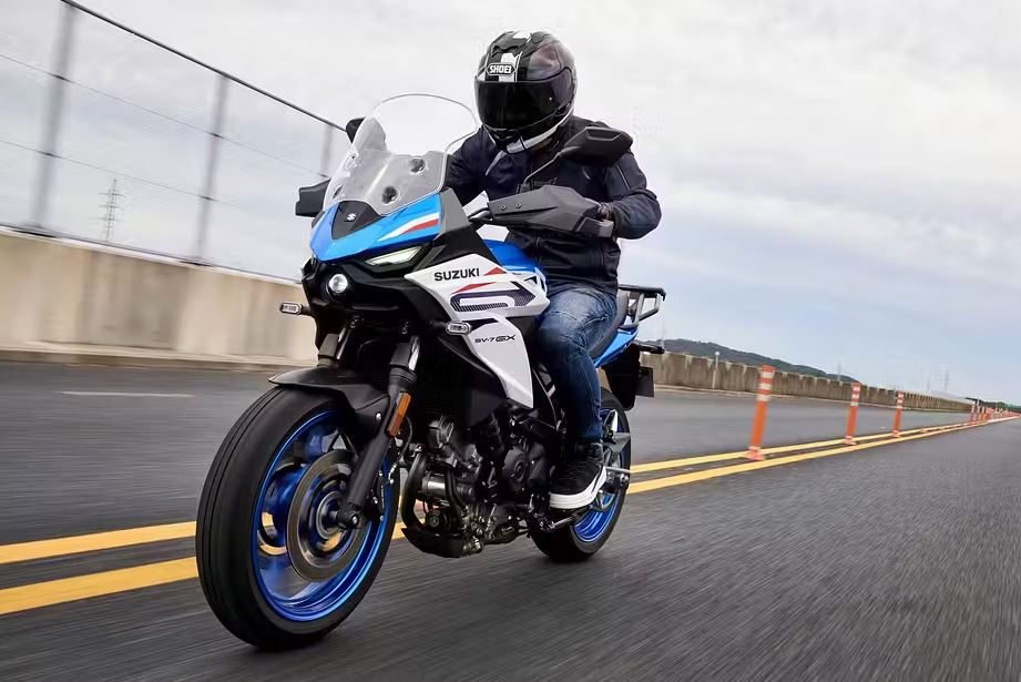 suzuki, moge, motor baru, v-twin, Suzuki SV-7GX, Bermesin V-Twin, Suzuki Luncurkan Moge Baru Buat Touring, Ini Wujudnya