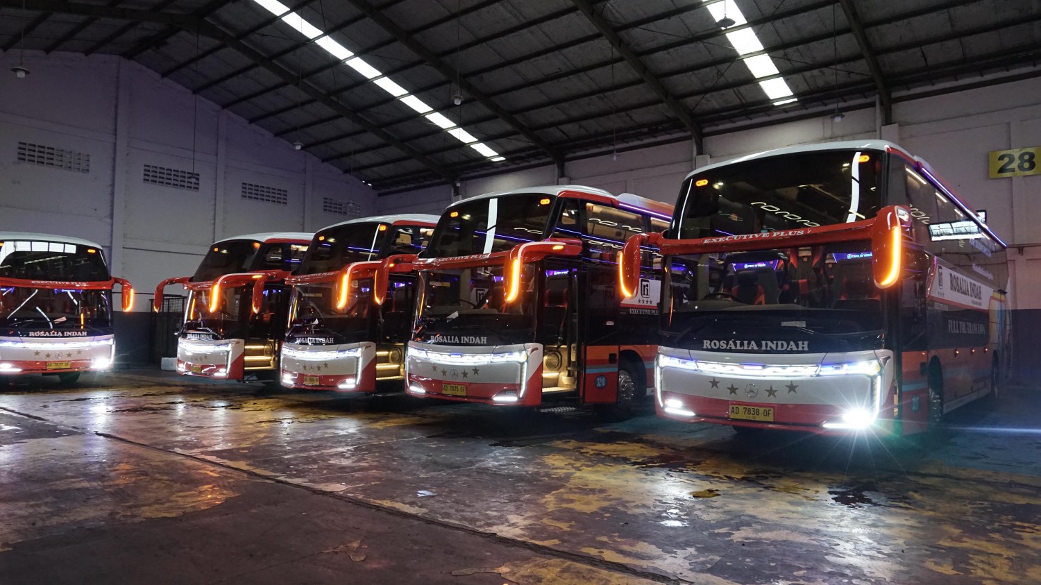 mudik, kemenhub, angkutan lebaran, bus antarkota, Jelang Nataru, Kemenhub Buka Kap Mesin Industri Bus, Ini Hasilnya