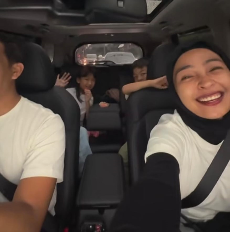 mitsubishi, kotak, tantri, Mitsubishi Destinator, Kisah Tantri Kotak Pilih Mitsubishi Destinator, Butuh 10 Tahun Buat Beli Mobil Baru