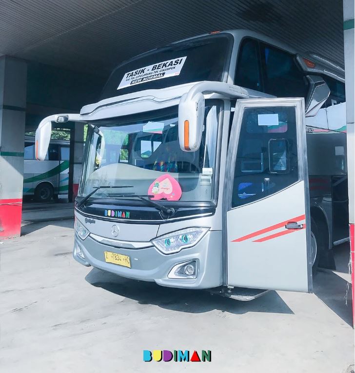toyota hiace, Bus Budiman, PO Budiman, Pendiri PO Budiman, Saleh Budiman, Salah Satu Penguasa Jalur Selatan Jawa, Inilah Sosok Owner Bus PO Budiman