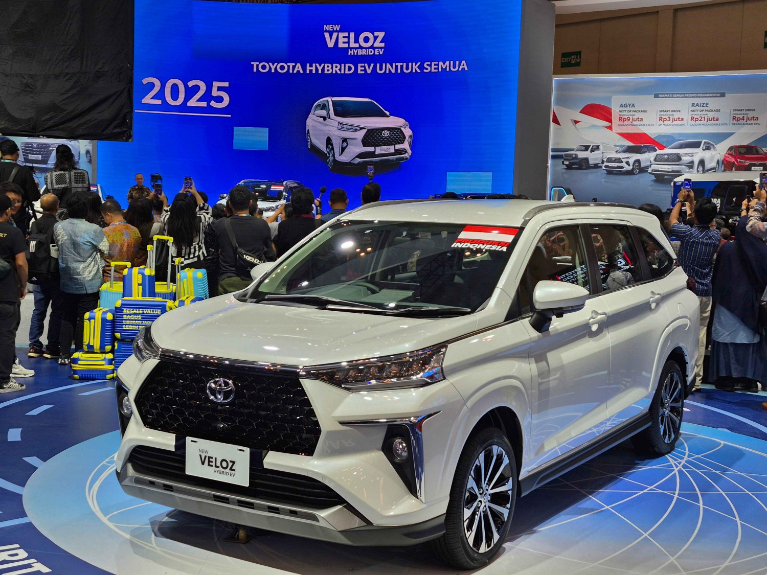 baterai, toyota, lithium-ion, veloz hybrid, GJAW 2025, serial-paralel hybrid, Baru Tahu, Ternyata di Sini Toyota Taruh Baterai Veloz Hybrid