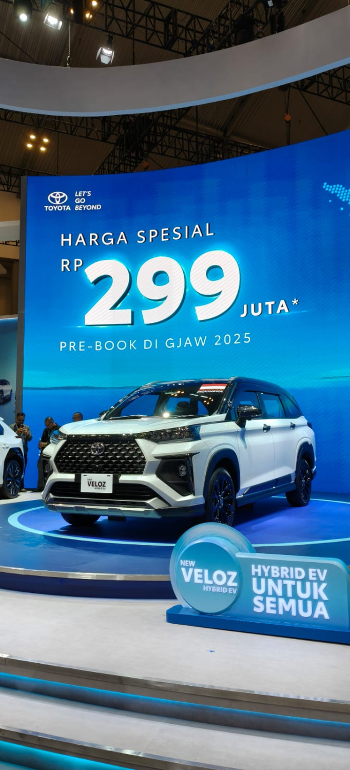 toyota astra motor, veloz, toyota veloz, harga veloz baru, veloz hybrid, Jap Ernando Demily, Toyota Veloz Hybrid Lahir, Pasar Avanza Diyakini Tetap Aman