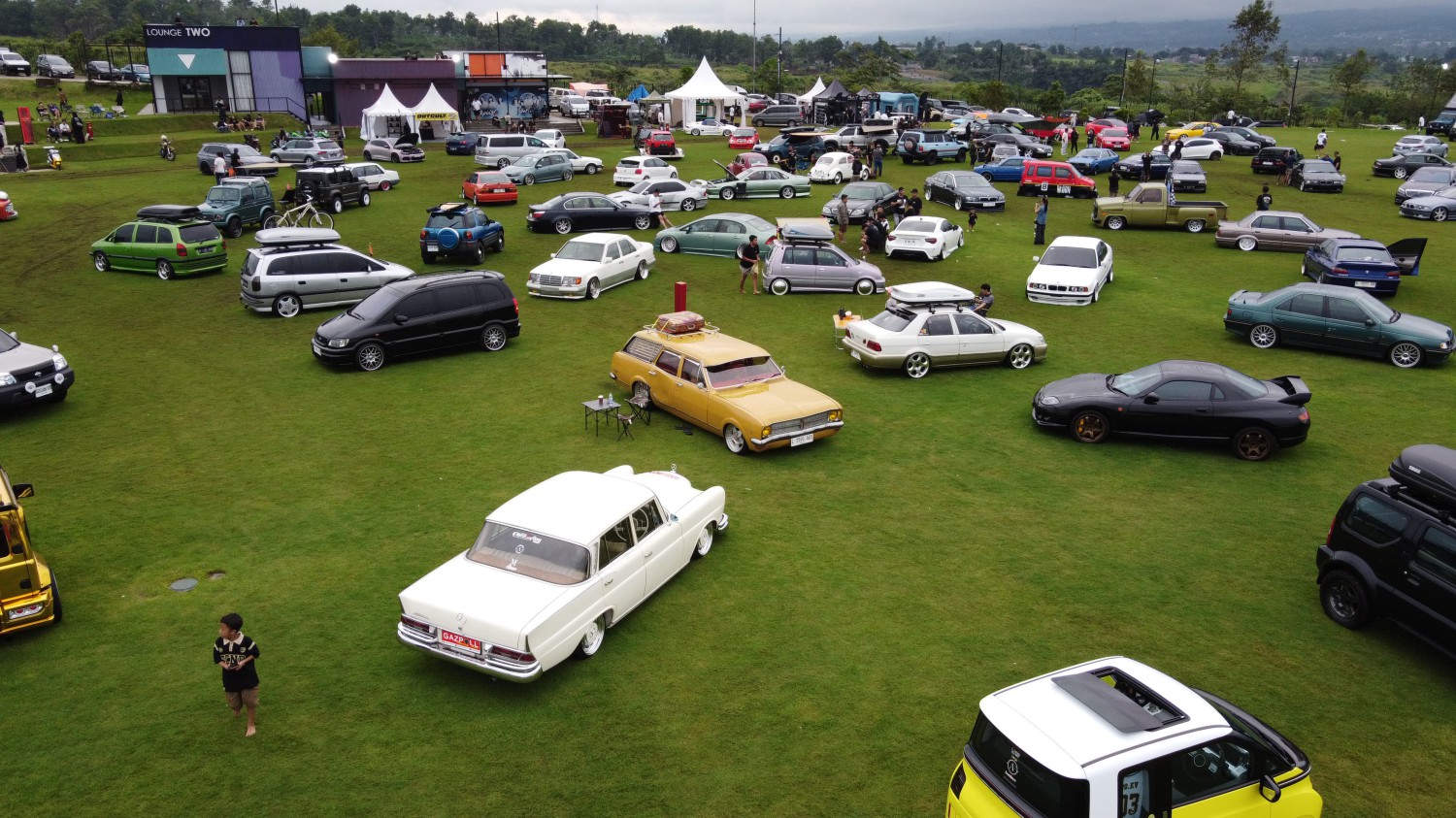 pameran mobil, car meet up, suddenly meetup, Auto Kultur, Auto Kultur Vol. 02, Gabungkan Indahnya Alam dan Seni Otomotif