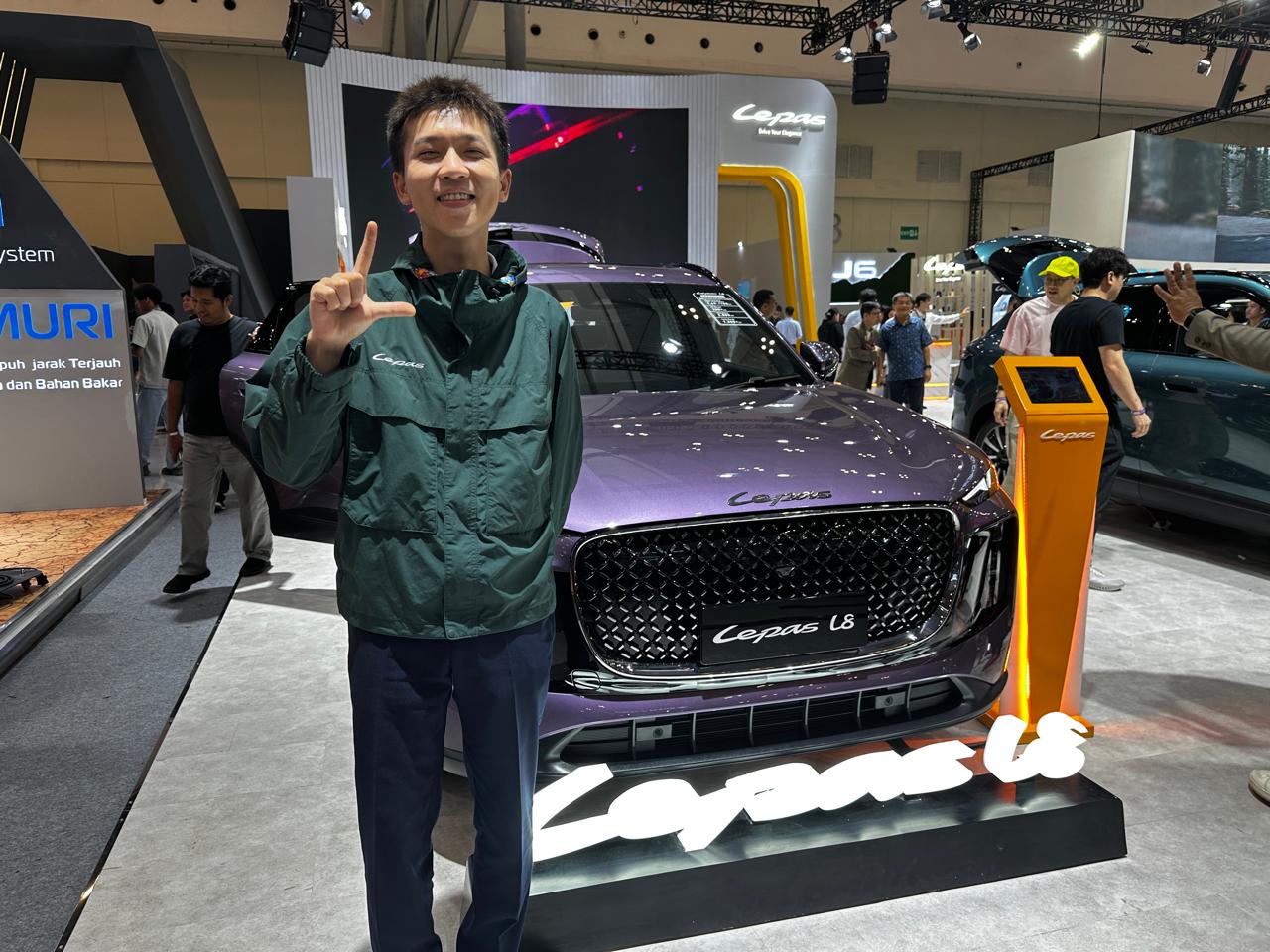 kelapa gading, dealer, showroom, Lepas L8, LEPAS Motor Indonesia, Ricky He, Dealer Pertama Lepas di Dunia Diresmikan, Ada di Kelapa Gading Nih