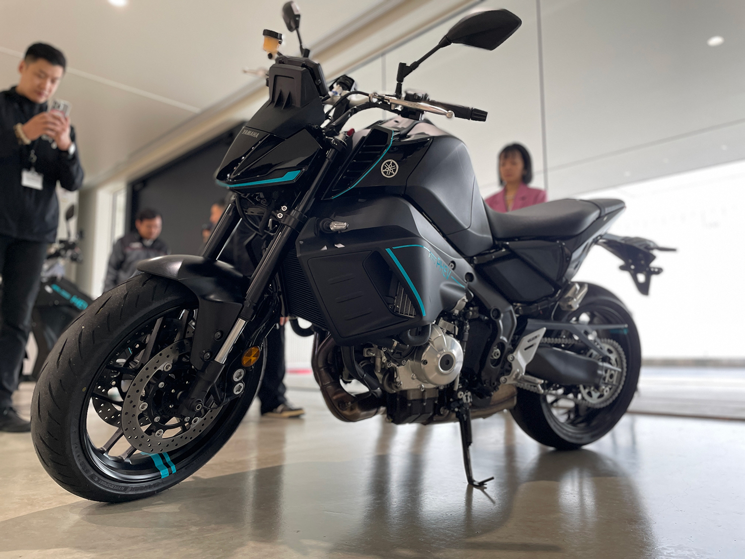 yamaha mt-09, Motor Hybrid Yamaha, Terobosan Yamaha, Moge 3 Silinder MT-09 Dijejali Teknologi Hybrid PHEV