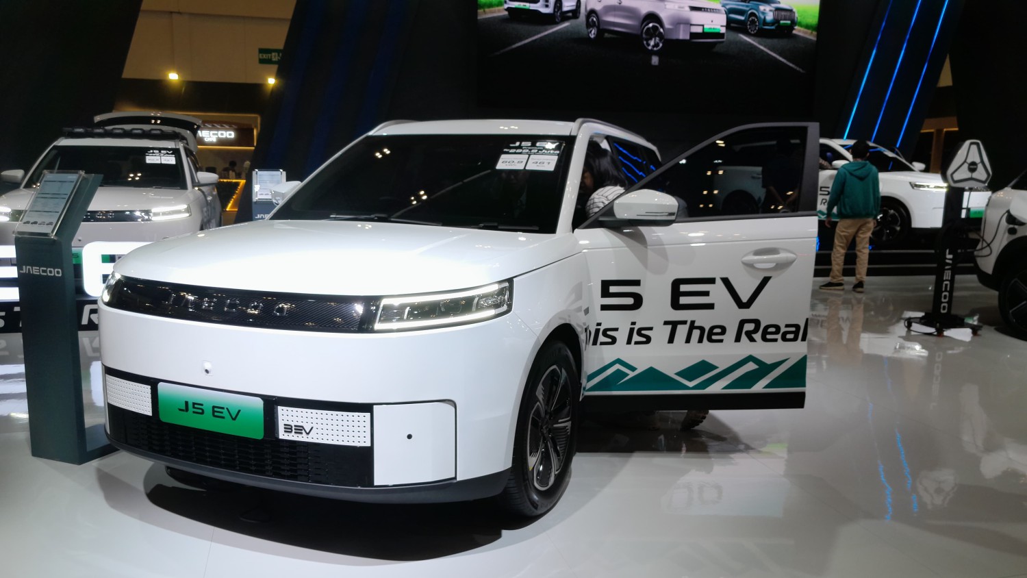 benefit, Jaecoo, Jaecoo J5 EV, GJAW 2025, J5 EV Jadi Sorotan, Jaecoo Tawarkan Promo Besar di GJAW 2025