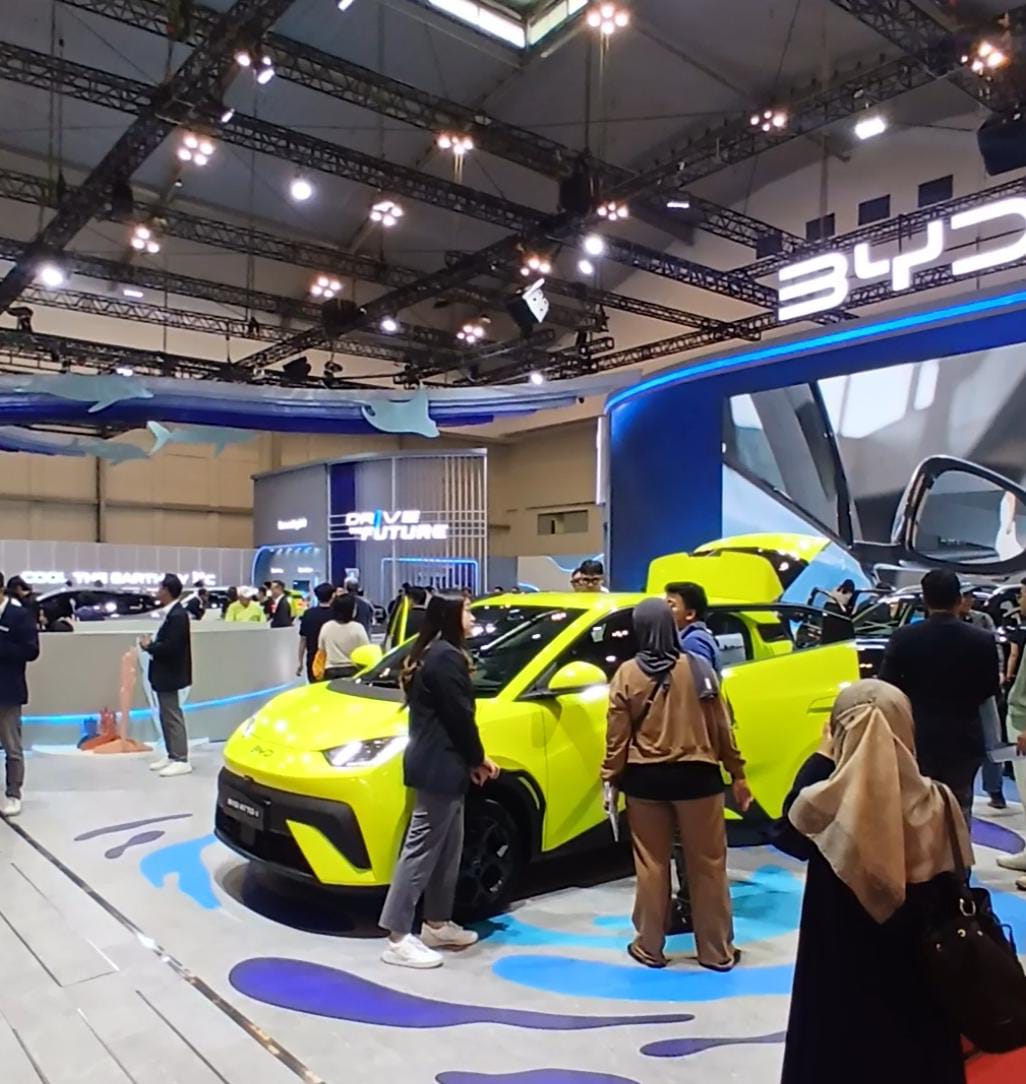 harga naik, mobil listrik, BYD Atto 1, GJAW 2025, BYD Atto 1 Terdongkrak Rp 4 Juta, Konsumen Masih Tetap Antusias