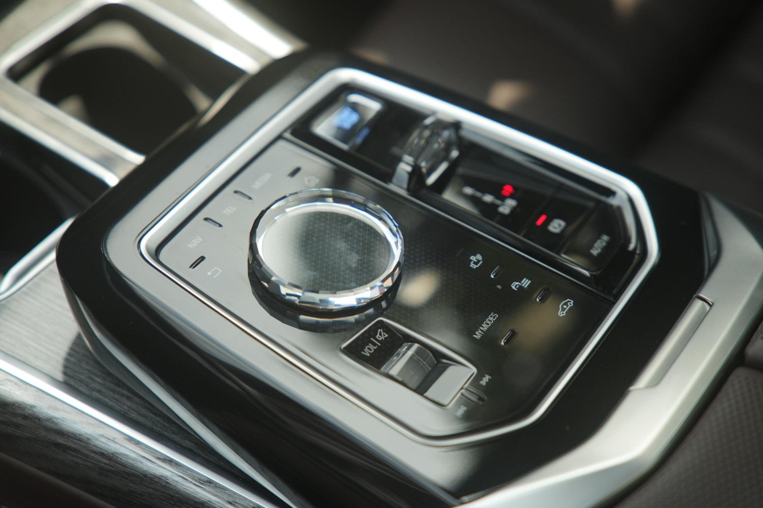 kemewahan, BMW i7, BMW i7 xDrive60, Identitas Kemewahan BMW i7 Terpancar Kuat Dengan Adanya Bagian Ini