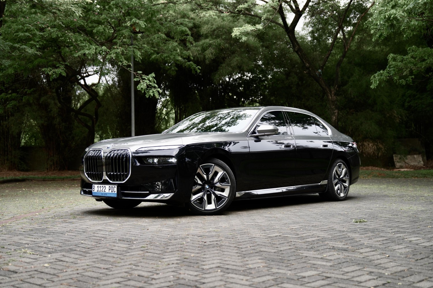 kemewahan, BMW i7, BMW i7 xDrive60, Identitas Kemewahan BMW i7 Terpancar Kuat Dengan Adanya Bagian Ini