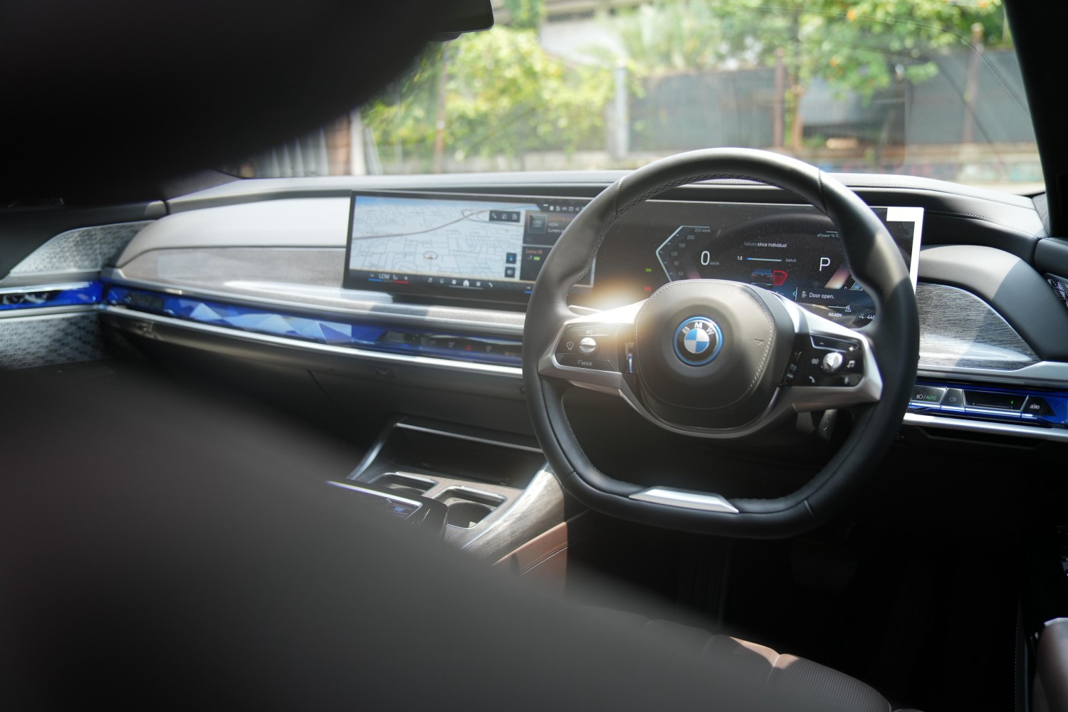 kemewahan, BMW i7, BMW i7 xDrive60, Identitas Kemewahan BMW i7 Terpancar Kuat Dengan Adanya Bagian Ini