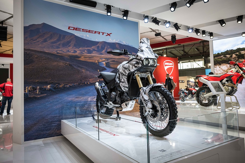 Ducati, motor baru ducati, EICMA 2025, Ducati EICMA 2025, Hypermotard V2, Ducati Kejutkan Dunia di EICMA 2025, Unjuk 8 Model Baru dan 2 Prototipe Yang Belum Pernah Ada