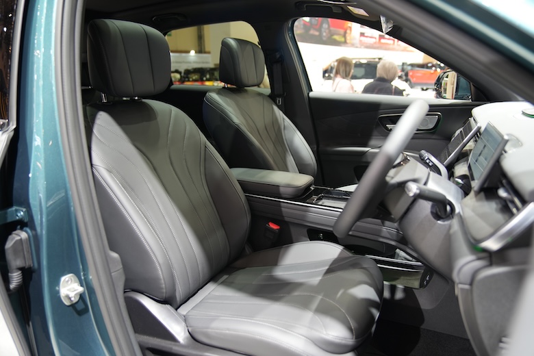 suv premium, Lepas L8, LEPAS L8 Tuai Perhatian, Punya Paduan Desain SUV Stylish dan Teknologi LEX Platform