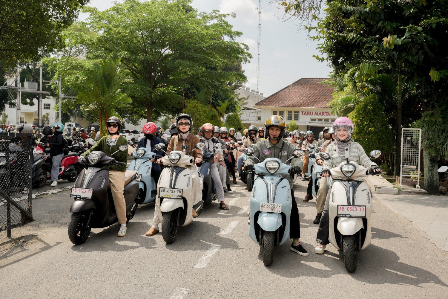 yamaha, grand filano, HER WHEELS, Stylish On The Road, Ratusan Lady Bikers Tampil Cantik di Makassar Buat Ikut Acara Ini