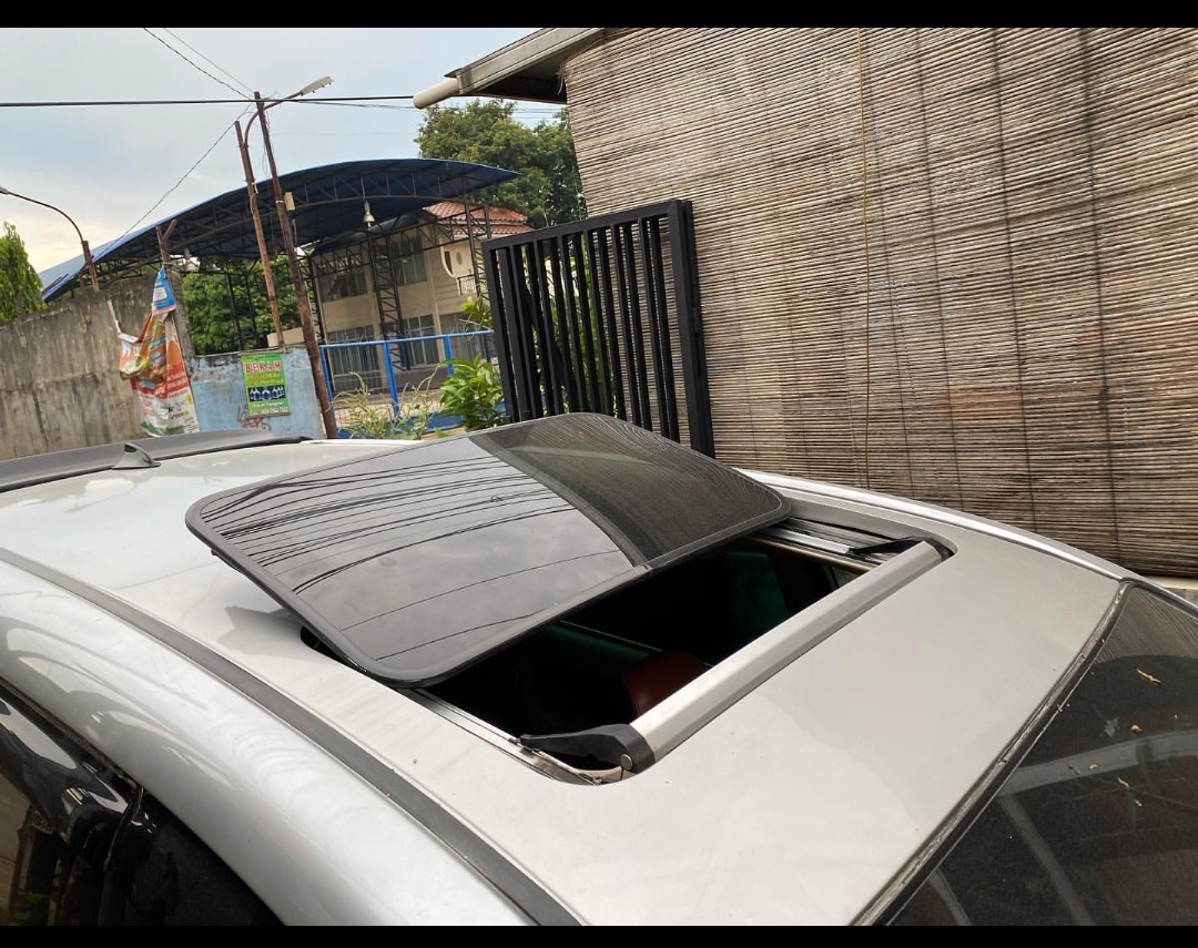 kaca, merawat, sunroof, modifikasi, Cibubur Auto Custom, Perawatan Sunroof Modifikasi Cukup Perhatikan Hal Sederhana Ini