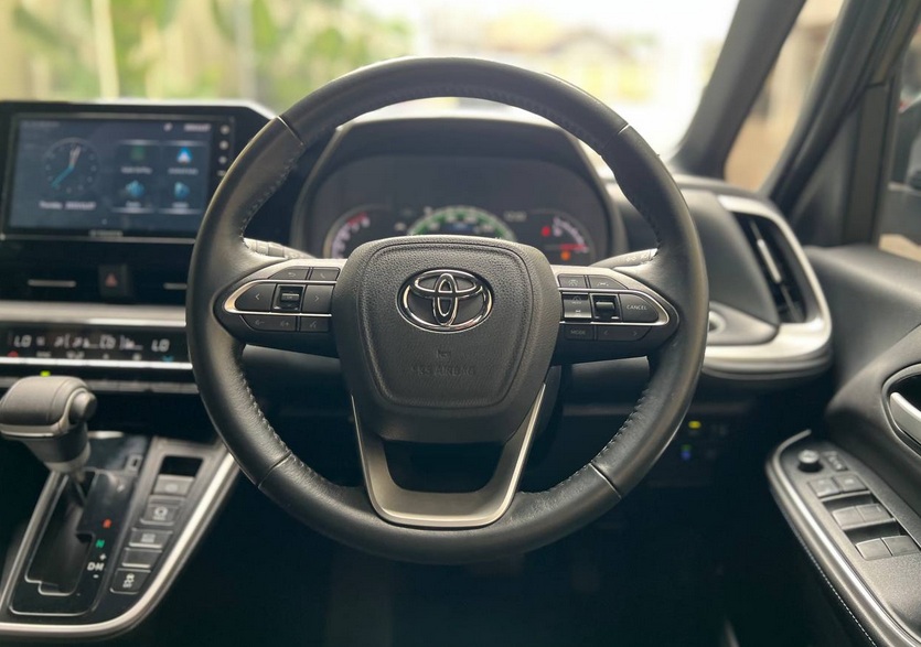 Voxy bekas, harga mobil bekas Toyota Voxy, Toyota Voxy Bekas, mobil bekas toyota voxy, mobil bekas mpv pintu geser, Mobil Bekas MPV Pintu Geser Toyota Voxy 2022 Cicilan Rp 9 Jutaan