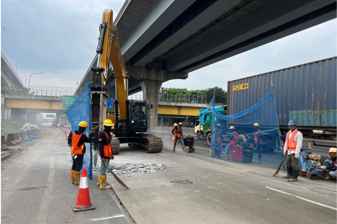 macet, tol jakarta-cikampek, japek, Hati-Hati Macet, Tol Jakarta–Cikampek Dibedah di Banyak Titik hingga 6 Desember