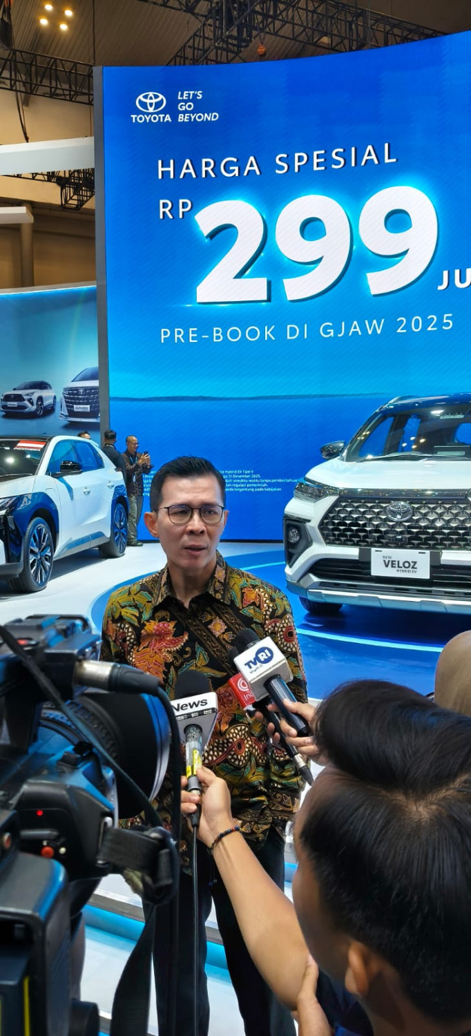 penjualan, mobil listrik, Termurah, Denza D9, Jap Ernando Demily, Toyota Alphard XE, Penjualan Alphard Termurah di Indonesia vs Denza D9, Siapa Juaranya?