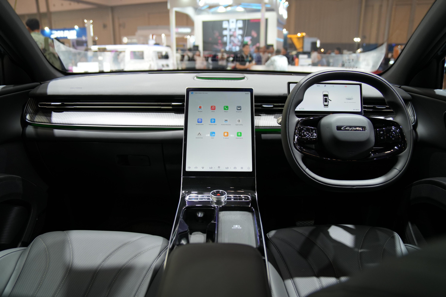suara bising, kabin, kenyamanan, lepas, Lepas L8, Disebut SUV 5 Seater Yang Nyaman, Lepas L8 Andalkan Fitur Ini
