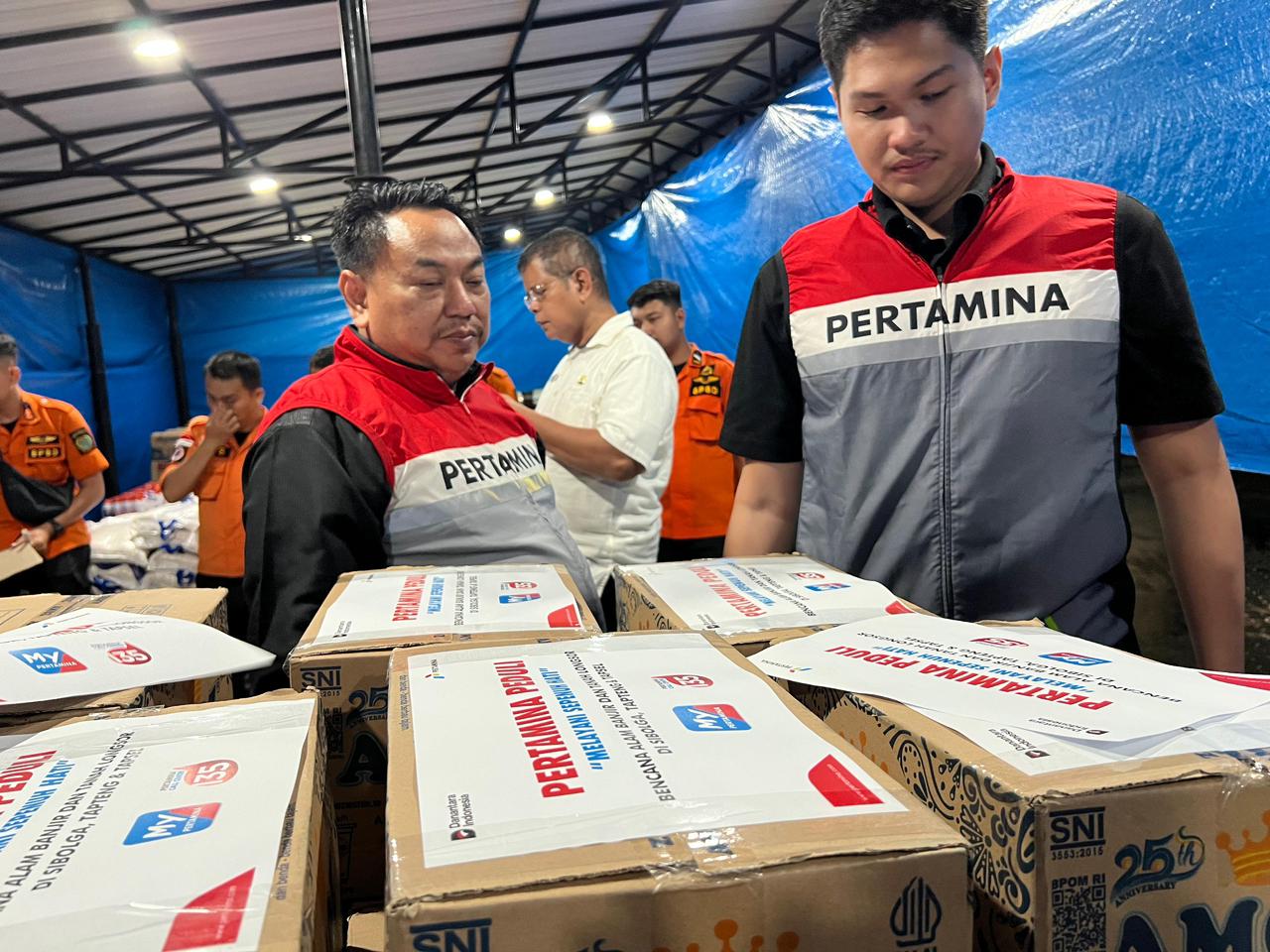 pertamina, bantuan bencana alam, Pertamina Patra Niaga Regional Sumbagut, Pertamina Salurkan Bantuan Untuk Warga Terdampak Banjir dan Longsor di Sibolga dan Tapanuli